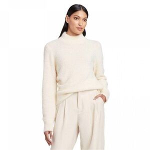 Who What Wear Fuzzy Soft Sweater Women’s Size Medium Cream Brand New With Tags